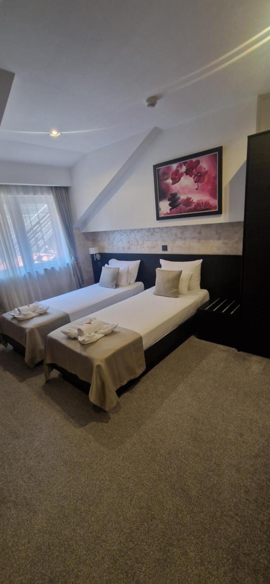 Garni Hotel Zen Free Parking Nis Ngoại thất bức ảnh
